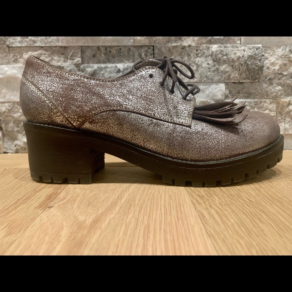 Oxford shoes